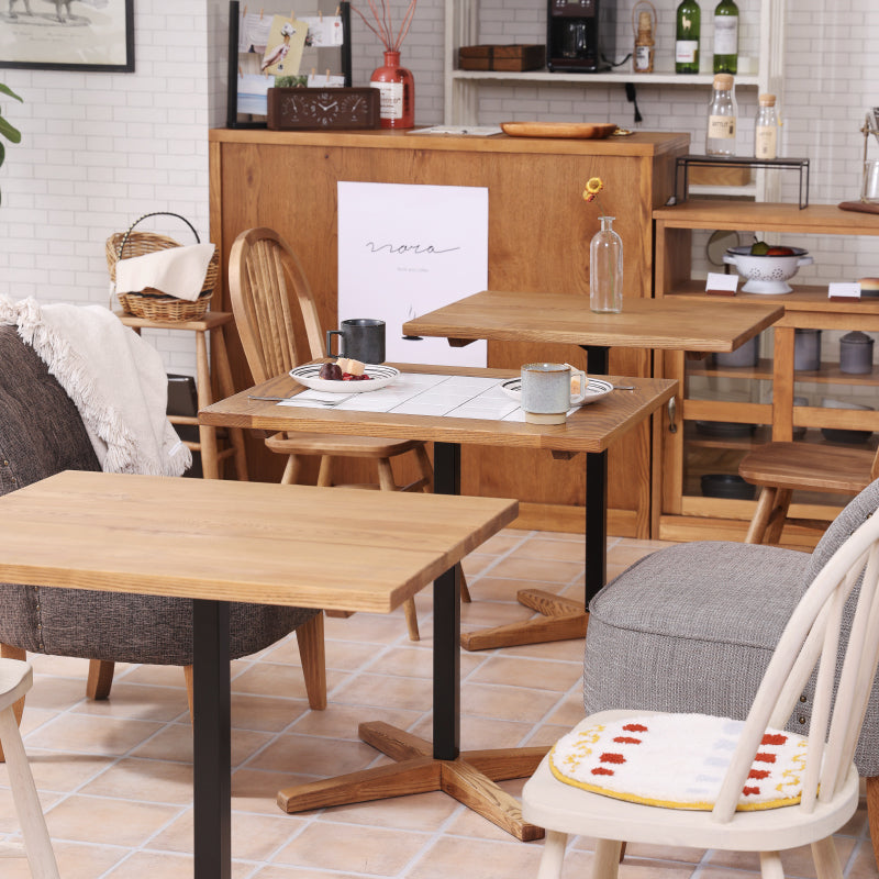 トフィーⅡ ダイニングテーブル 幅65cm 四角