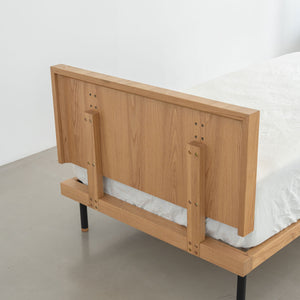 ユニック ベッドフレーム バーチカルタイプ #オーク #シングル