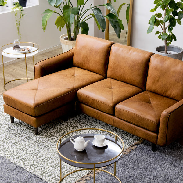 アクセントとしてクロスステッチを座面に施した、高級感のあるデザイン。 #LT01 キャメル #レザーテックス アニリン