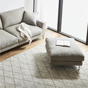 フルカバーリング仕様のファブリックソファ。 #A41 カスタード（ファブリックAランク）