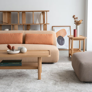 木の温もりが、空間全体をやさしくまとめます。 ナチュラルテイストのインテリアと相性抜群です。 #オーク