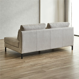 背面まできれいに仕上げているため、お部屋の中央にレイアウトすることも可能です。 #PLT111 プラチナグレー（プライムレザーテックス）