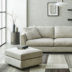 低重心なデザインなので圧迫感がなくお部屋に馴染みやすいです。 #A41 カスタード（ファブリックAランク）