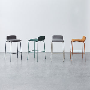 シンプルなスチールのカウンターチェアMORNO〈モルノ〉 #ライトグレー