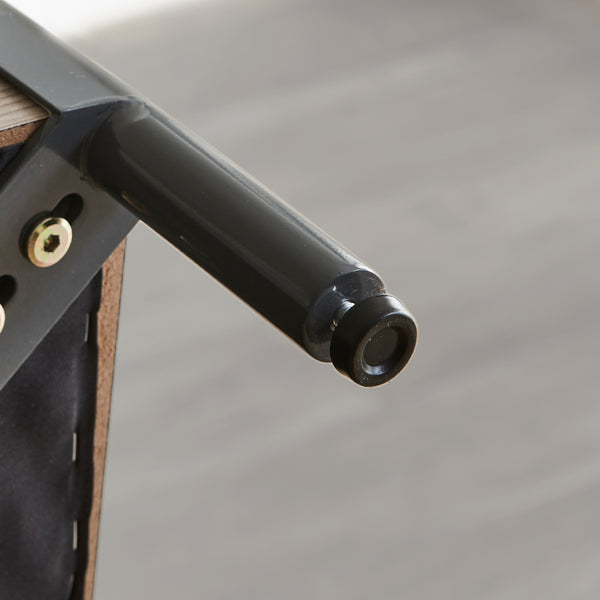 脚裏にはアジャスターがついています。 #PLT101 ブルースター（プライムレザーテックス）