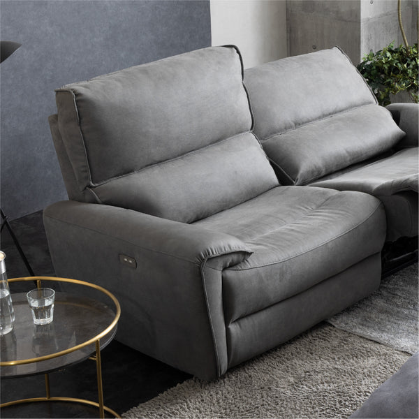 背もたれのランバーサポートが腰をしっかり支えるため、長時間でも快適にお座りいただけます。 #LT01 キャメル（レザーテックス アニリン）