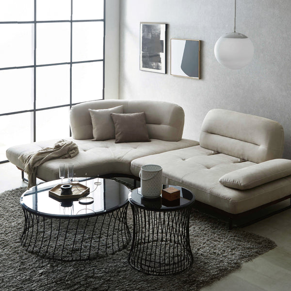 機能性と高級性を兼ね備えた一台は、スタイリッシュな暮らしに自然と溶け込みます。 #プラチナグレー×ココアブラウン #プライム レザーテックス