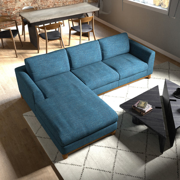 背もたれと座面にはウレタンフォームを使用。しなやかで心地のよい座りを実現しました。 #A45 オリエンタルブルー（ファブリックAランク）