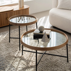 オークにはクリア色のガラスを、ブラックにはブラック色のガラスを採用。 #オーク