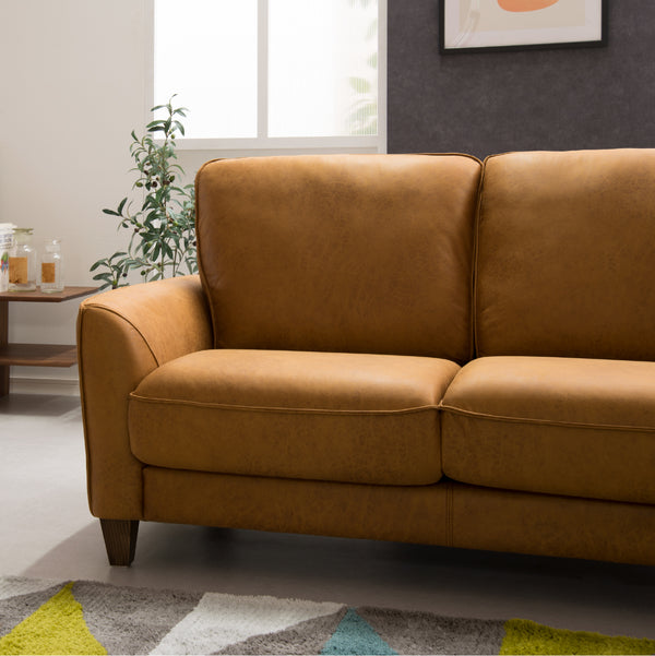 丸みのあるデザインに木脚を採用することで、デザイン性の高いソファに仕上がりました。 #LT01 キャメル（レザーテックス アニリン）