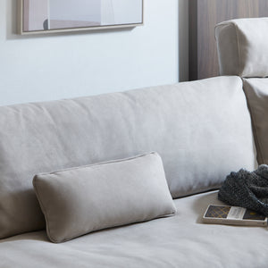 用途の汎用性が高いコンパクトなクッション。 #PLT101 ブルースター（プライムレザーテックス） #プライム レザーテックス