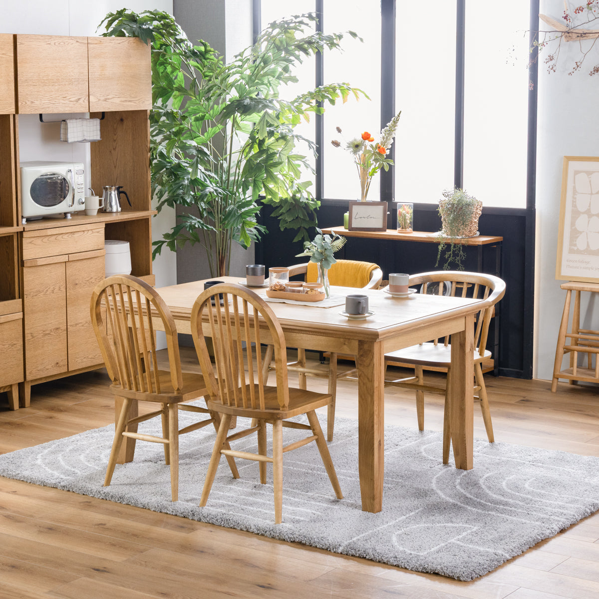 ミナ ダイニングテーブル