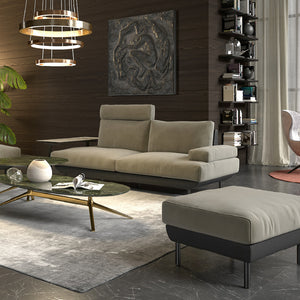 オプションでアームレストやヘッドレストの取り付けが可能です。 #PLT112 ヨーロピアングレー×ET82 ロイヤルブラック（プライムレザーテックス）