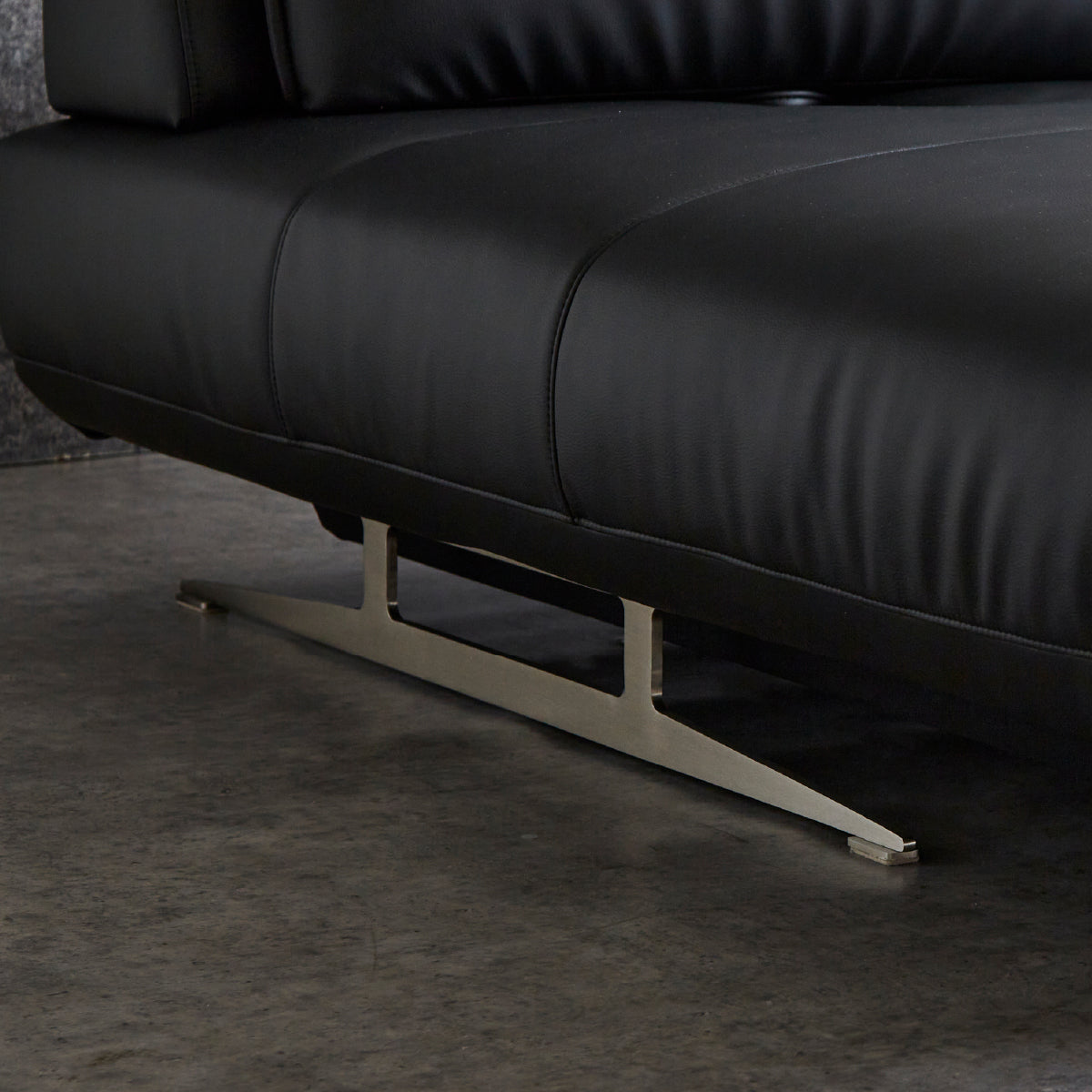 ロニーダス 右スモールカウチソファ 幅239cm ｜関家具公式通販サイト