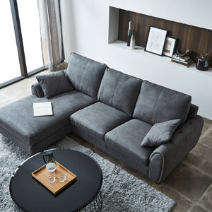 脚を伸ばしてゆったりとくつろげます。毎日のおうち時間をより贅沢で快適にしてくれるカウチソファです。 #LT01 キャメル（レザーテックス アニリン）