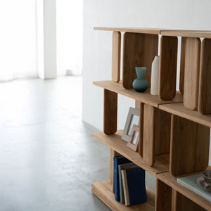 見せる収納を楽しむシェルフ。 　お気に入りの本やオブジェを美しくディスプレイ。 #チームナチュラル #幅80cm / 高さ114cm