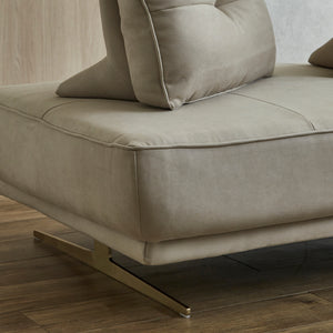 プラチナグレーの本体に、ペールゴールドの脚を組み合わせた、上品さが際立つ直営店限定の「アルフレード」です。 #Default Title