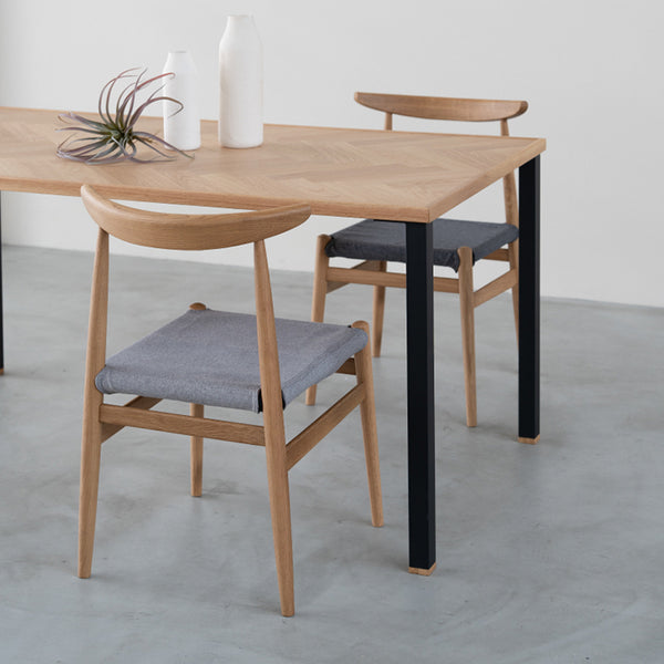 リス ダイニングチェア #本体：オーク / 座：合皮ブラック