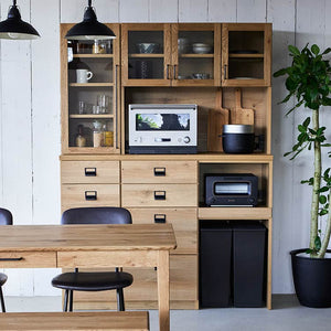 置き場所に対する悩みの多いダストボックスを綺麗に収められる設計です。 #Default Title